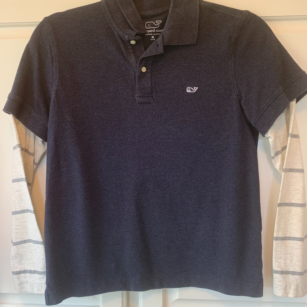 Vineyard Vines Navy Polo Shirt w Striped Sleeve.